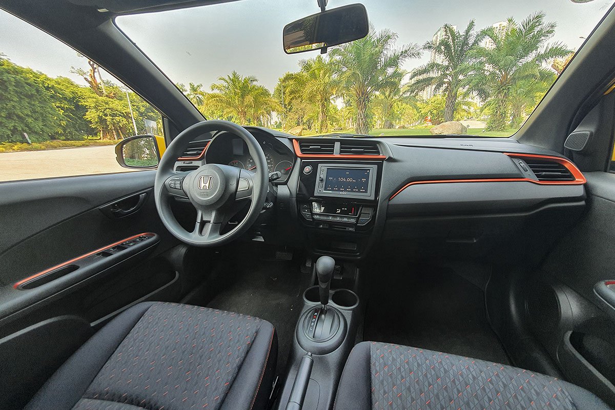 honda-brio-2019-oto-com-vn-50-9a33