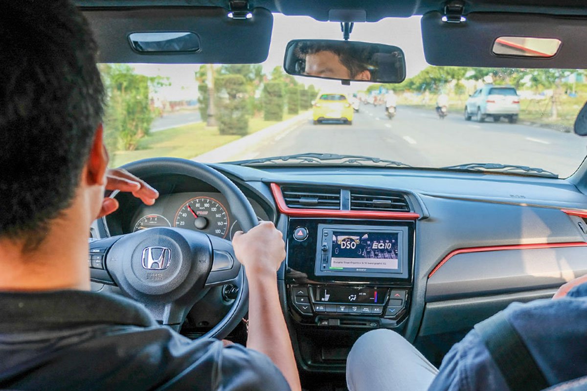 honda-brio-2019-oto-com-vn-59-52ab